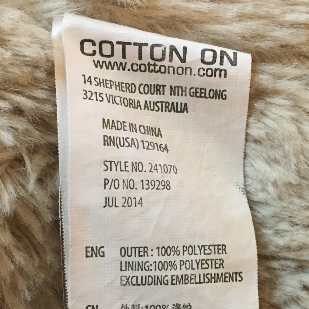 COTTON ON - LIGHT WEIGHT - BLACK HOODED VEST - Picture 8 of 11